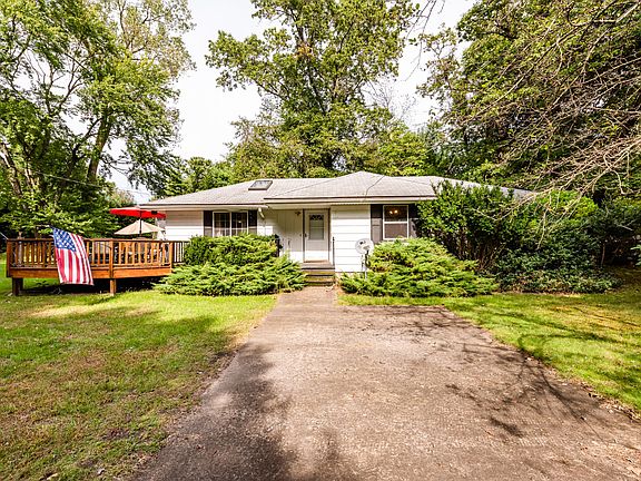 5th image of 10470 Marquette Dr