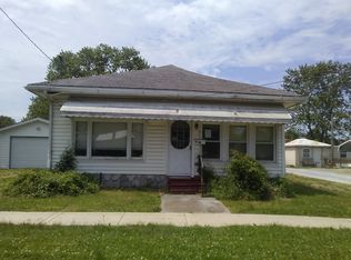 311 S Jackson St, West Frankfort, IL 62896