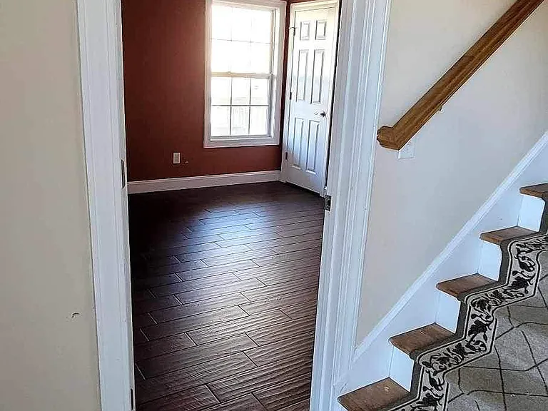 121 Triple Crown Ct — Photo 39