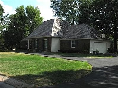2nd image of 4320 S Cromwell Dr