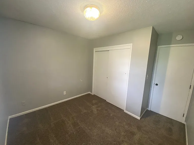 3302 SE 5th Street — Photo 21