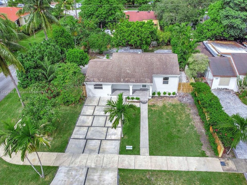 1st image of 6391 SW 39th St