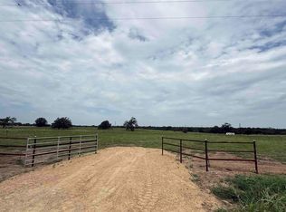8150 Old Colony Line Rd, Dale, TX 78616