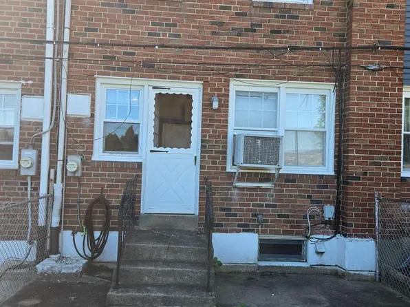 527 Martin St, Philadelphia, PA 19128
