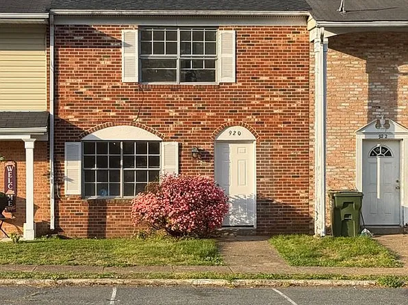 920 Bellows Ave, Fredericksburg, VA 22405