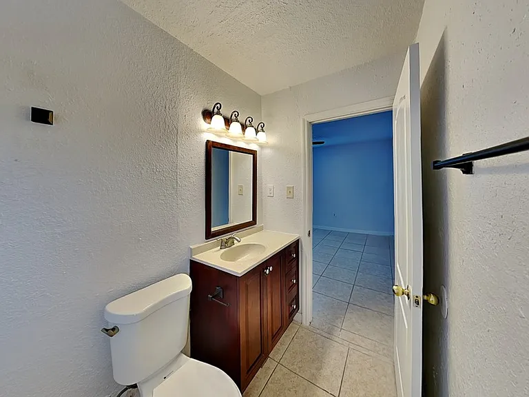101 Samuel St — Photo 16