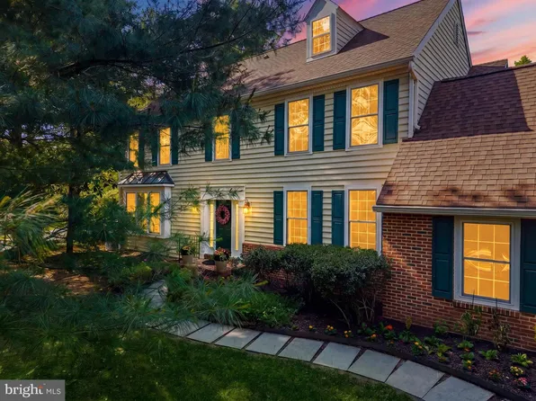 607 Rockbourne Mills Ct, Wallingford, PA 19086