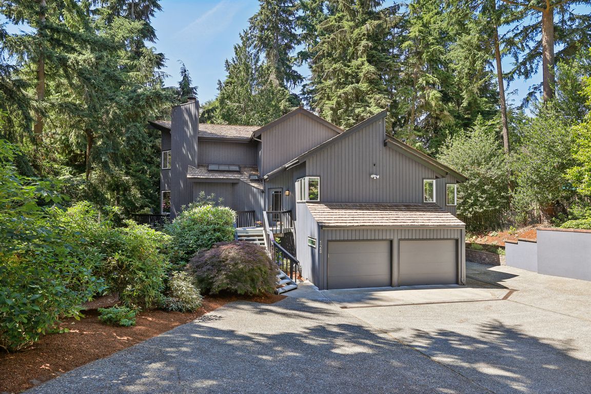 SW 208th St-L1207-001