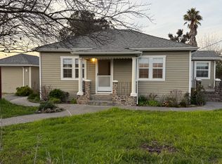 1590 E Bonness Rd, Sonoma, CA 95476