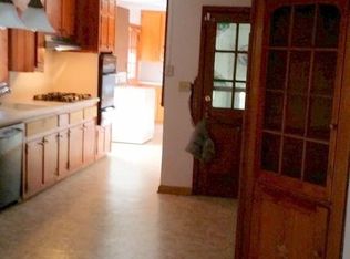2005 Maple Dr NW, Woodstock, GA 30144