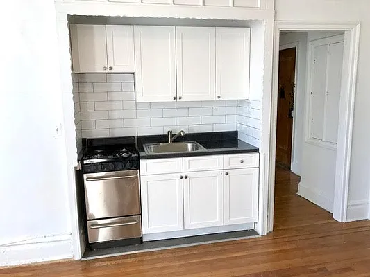 Rented by Vass Stevens Group | media 15