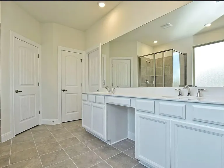 2401 Centennial Loop — Photo 17