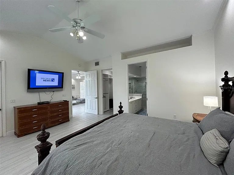 3705 54th Dr W #201 — Photo 28