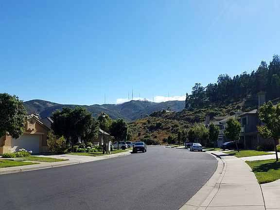 4th image of 60 Golden Aster Ct