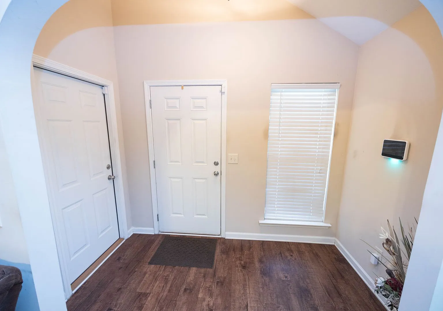 439 Buena Vista Way — Photo 3