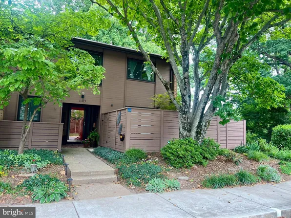 11615 Hunters Green Ct, Reston, VA 20191