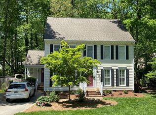 7429 Chippenham Ct, Raleigh, NC 27613