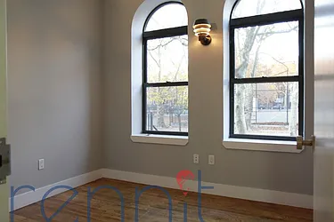 Rented by Rennit Inc.