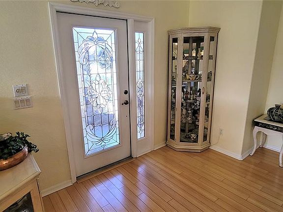 4th image of 26379 Feathersound Dr