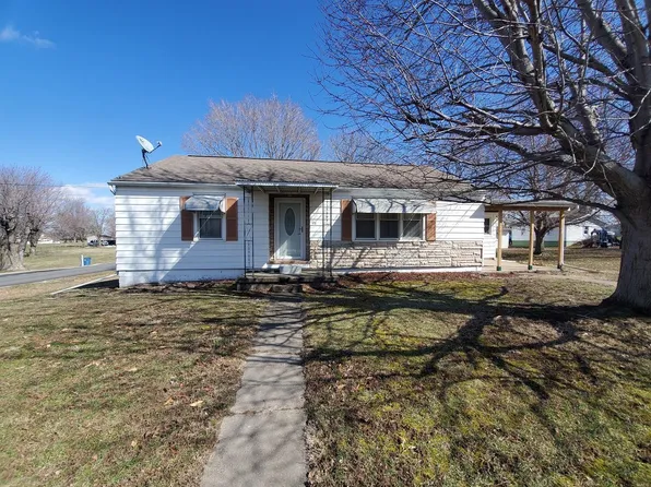 408 N 7th St, La Grange, MO 63448