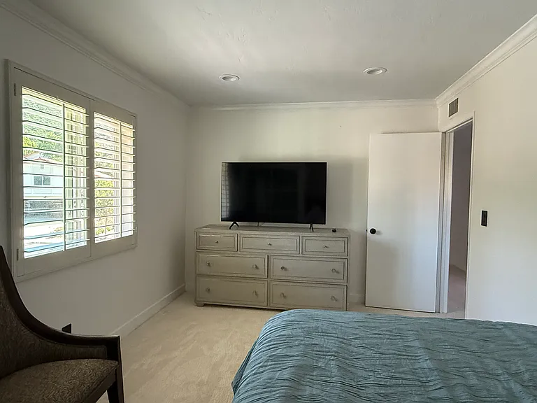 807 Chaparral Ct — Photo 50