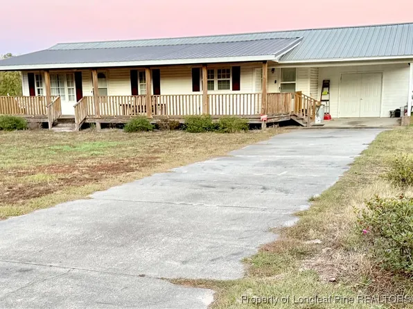 5089 Tobacco Rd, Orrum, NC 28369