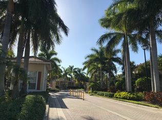 4714 Sierra Ln, Coconut Creek, FL 33073