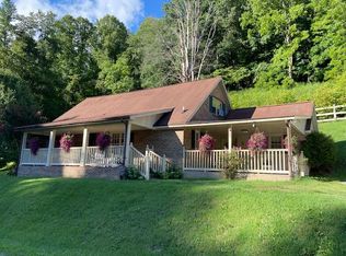 463 Buckeye Hollow Rd, Saltville, VA 24370