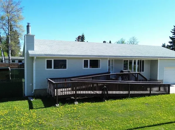 1216 S 10th St SE, Slave Lake, AB T0G 2A3