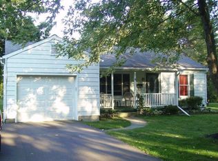 8 Locust St, Bath, NY 14810