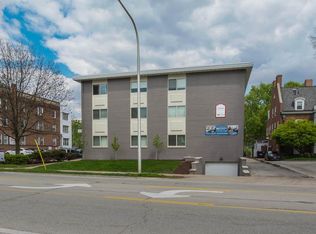 902 S Lincoln Ave, Urbana, IL
