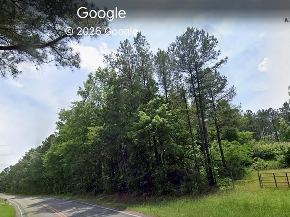 4 S Plank Rd, Sanford, NC 27330