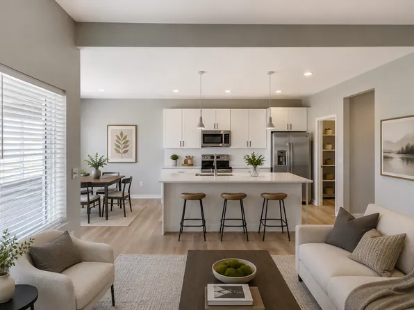 9033 S 42nd St, Lincoln, NE 68516