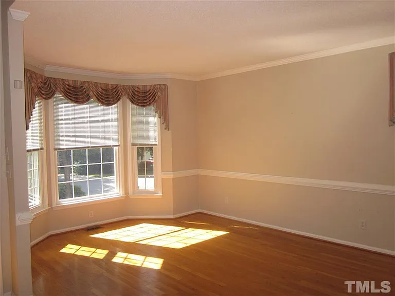 3407 Shady Creek Dr — Photo 4