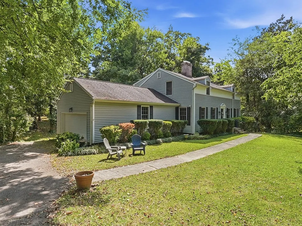 204 Grayson Rd