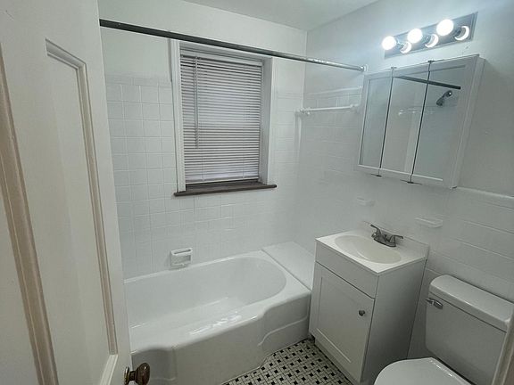 2nd image of 16345 Van Aken Blvd APT 2A