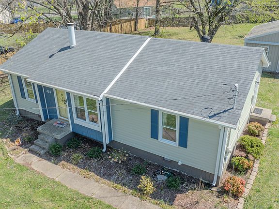 5th image of 416 Barksdale Dr