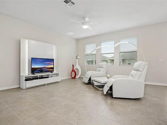 4th image of 3803 San Isidro Cir