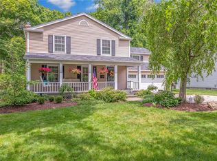 8281 Windham Dr, Mentor, OH 44060