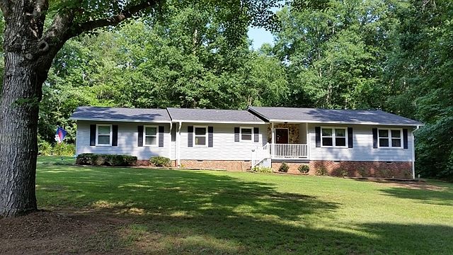 1st image of 104 Kingswood Ct