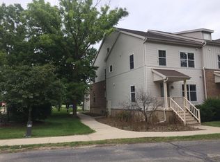 2892 S Seminole Hwy APT 1, Fitchburg, WI 53711