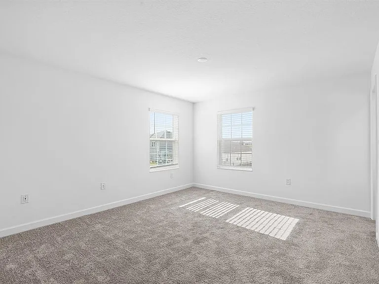 3039 Ella Way — Photo 17