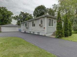110 SE Circle Dr, JOLIET, IL