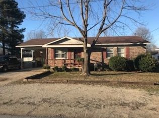 1203 Oakdale St, Paragould, AR 72450
