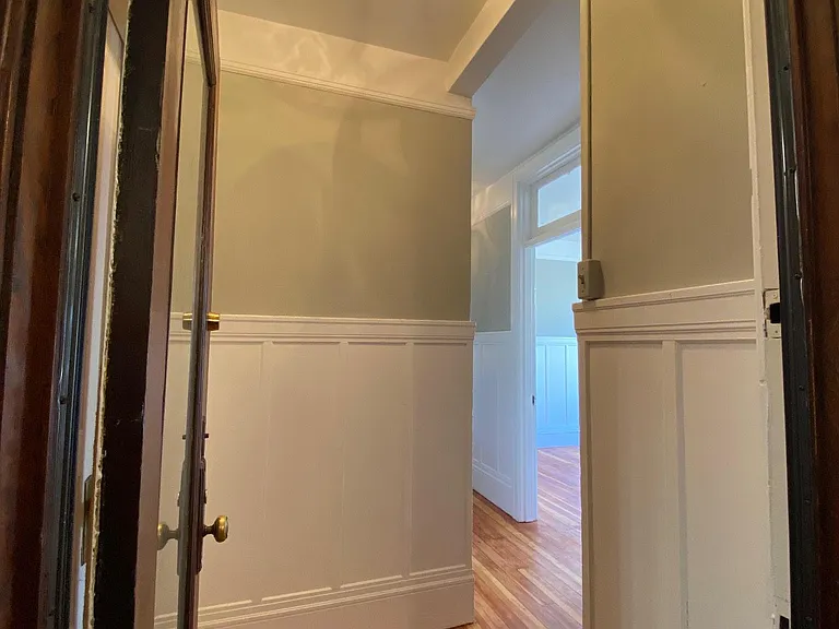 2210 Taylor St #B — Photo 7