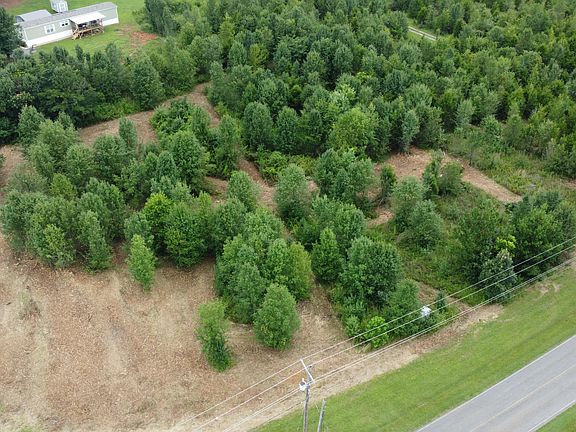 5th image of Parkview Dr