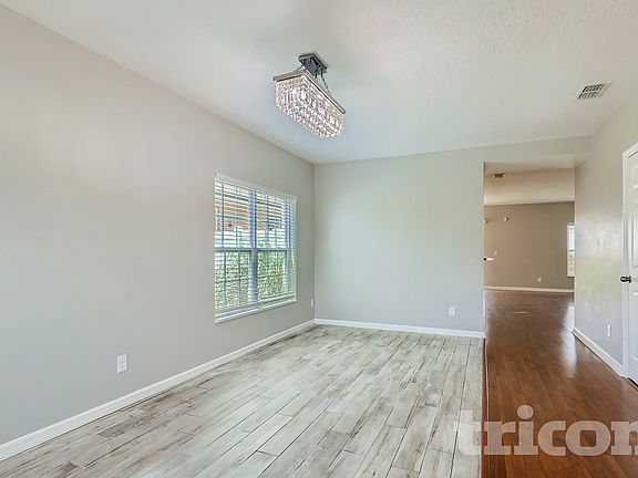 4th image of 642 Black Eagle Dr
