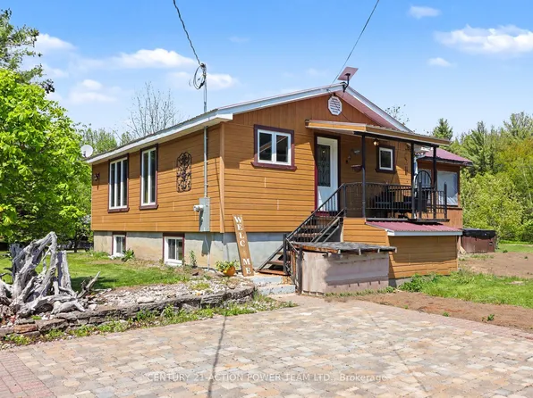 579 Montee Lajeunesse Rd, Plantagenet, ON K0B 1A0