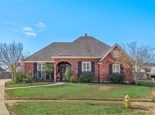 6035 Braeburn Ct, Bossier City, LA 71111
