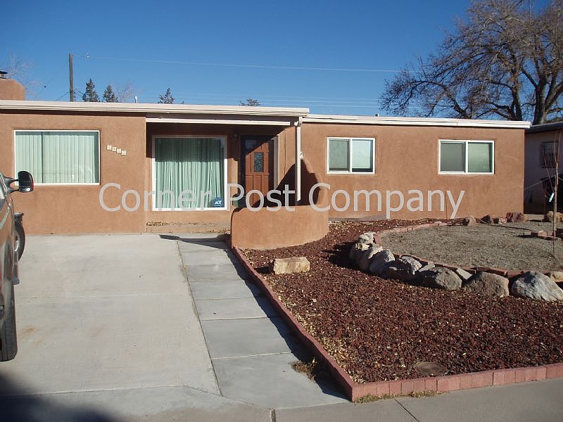 1st image of 4805 Ponderosa Ave NE